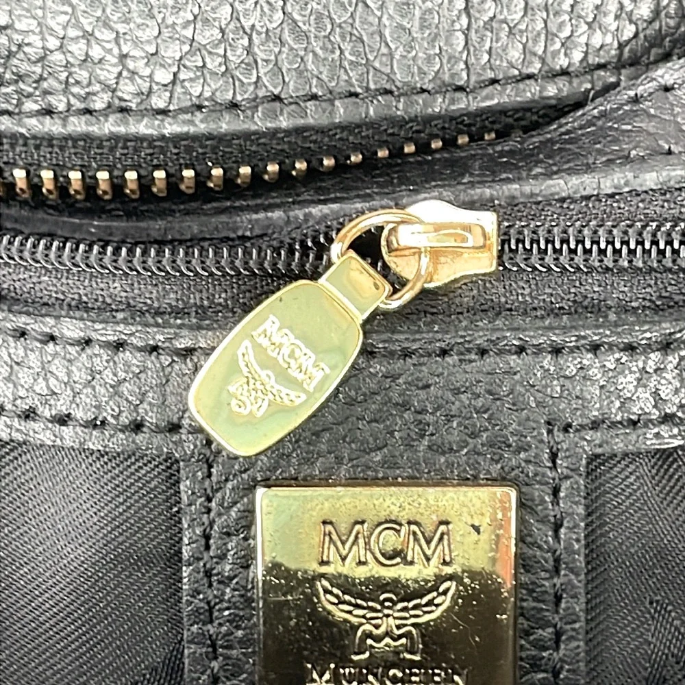 MCM Black‎ Leather Chain Strap Shoulder Bag
